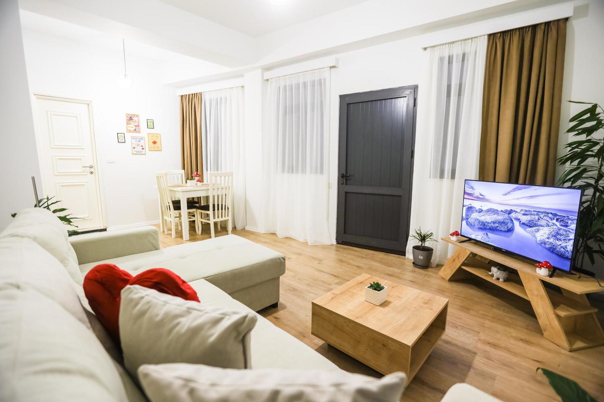 At Bazaar Central Apartment Tirana Exterior foto